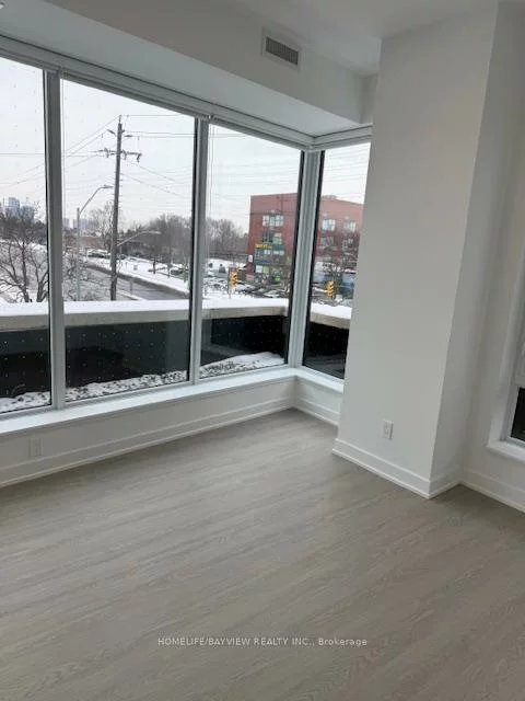 8188, Yonge, Uplands, Vaughan