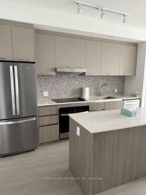 8188, Yonge, Uplands, Vaughan