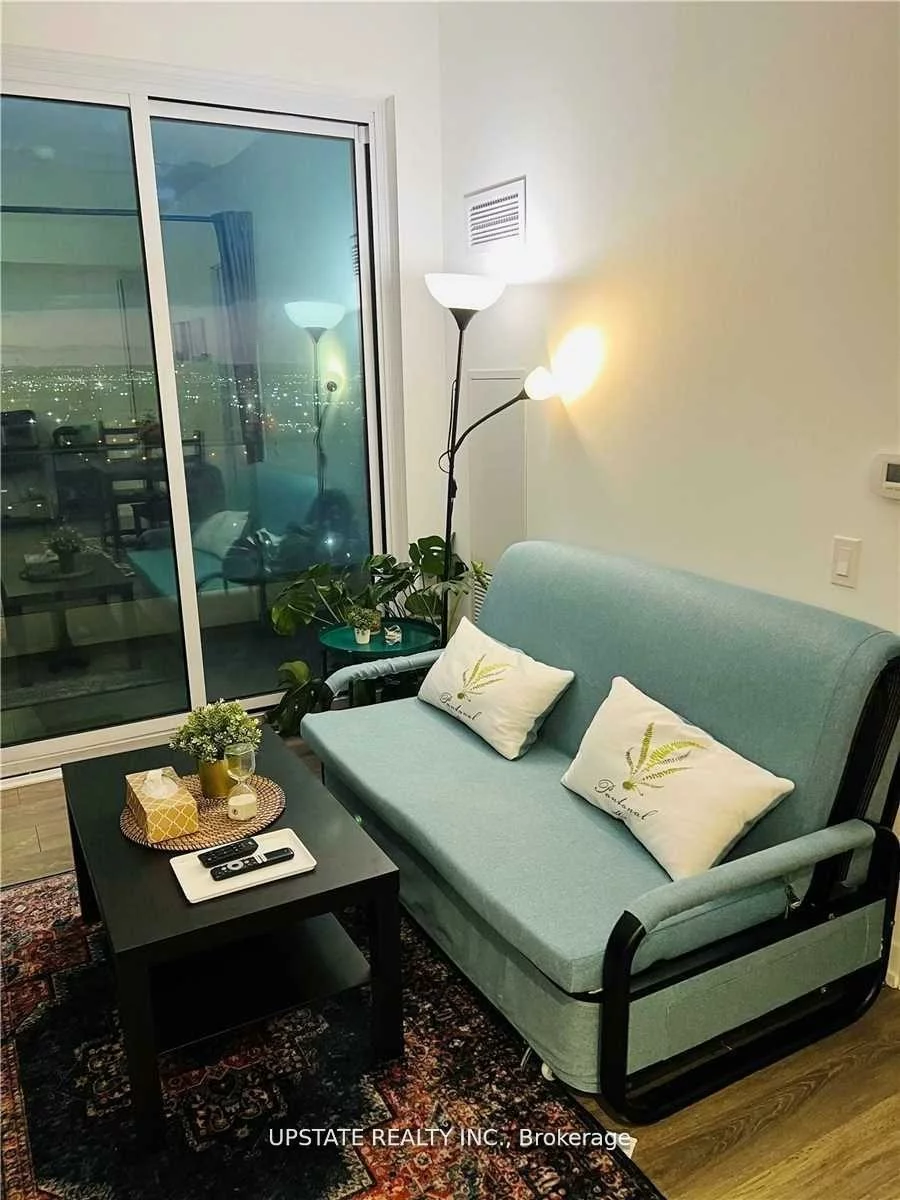 898, Portage, Vaughan Corporate Centre, Vaughan