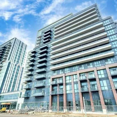 38, Honeycrisp, Vaughan Corporate Centre, Vaughan