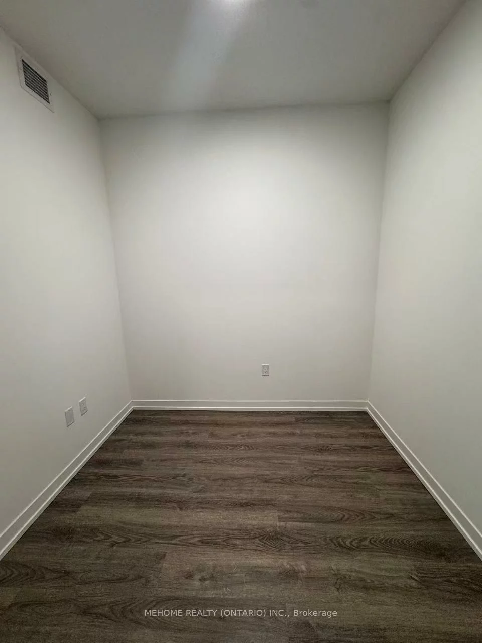 8, Interchange, Vaughan Corporate Centre, Vaughan