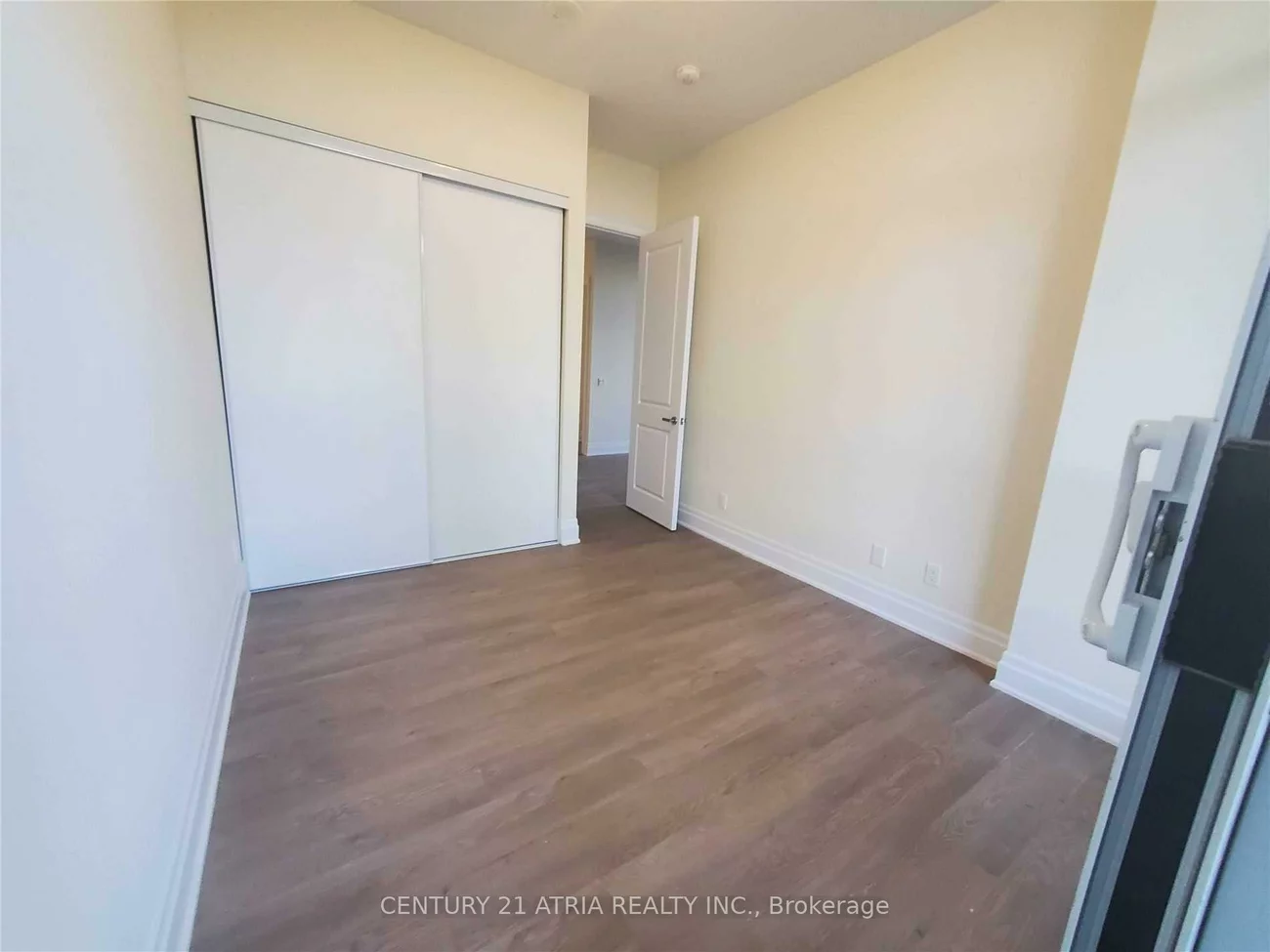 9085, Jane, Concord, Vaughan