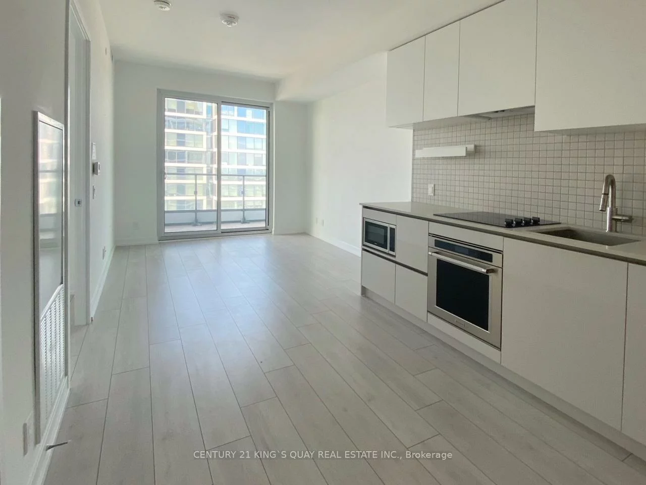 950, Portage, Vaughan Corporate Centre, Vaughan