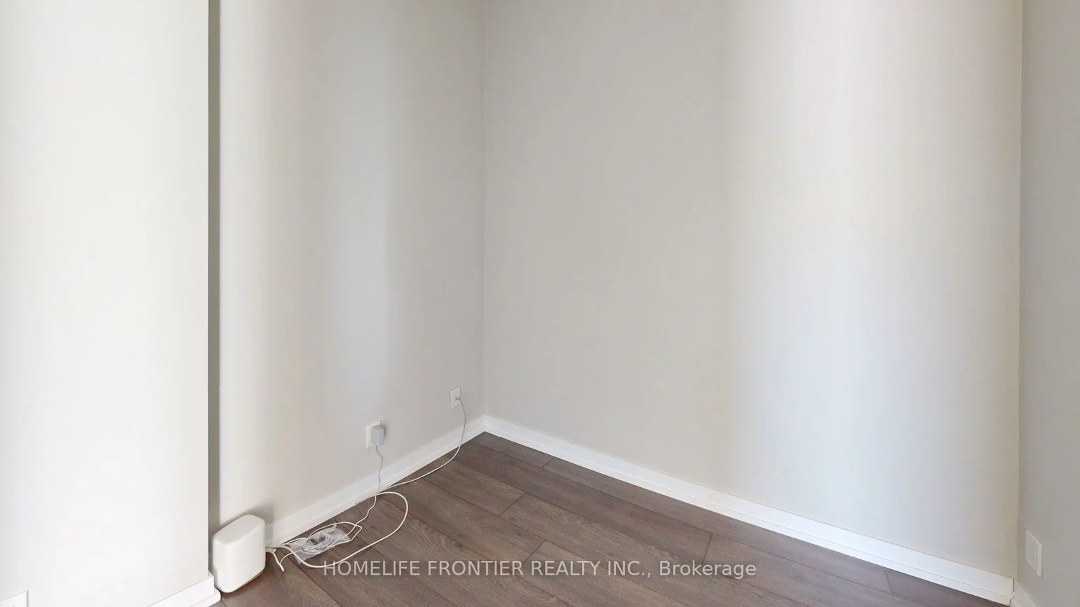 898, Portage, Vaughan Corporate Centre, Vaughan