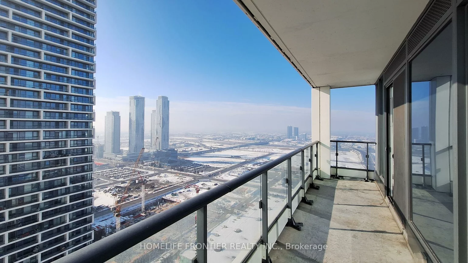 898, Portage, Vaughan Corporate Centre, Vaughan