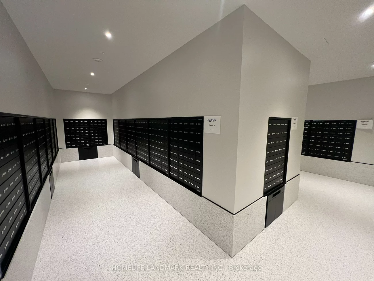 195, Commerce, Vaughan Corporate Centre, Vaughan