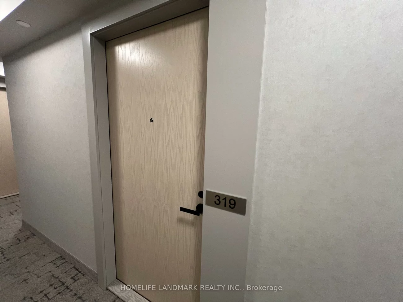 195, Commerce, Vaughan Corporate Centre, Vaughan