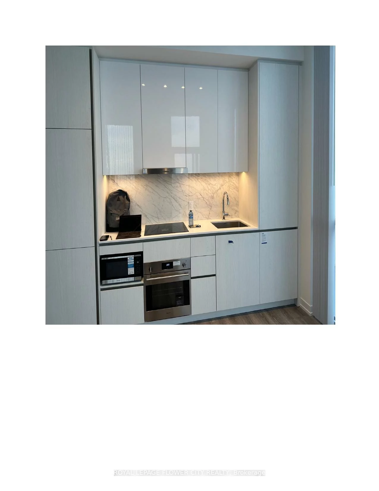 8, Interchange, Vaughan Corporate Centre, Vaughan