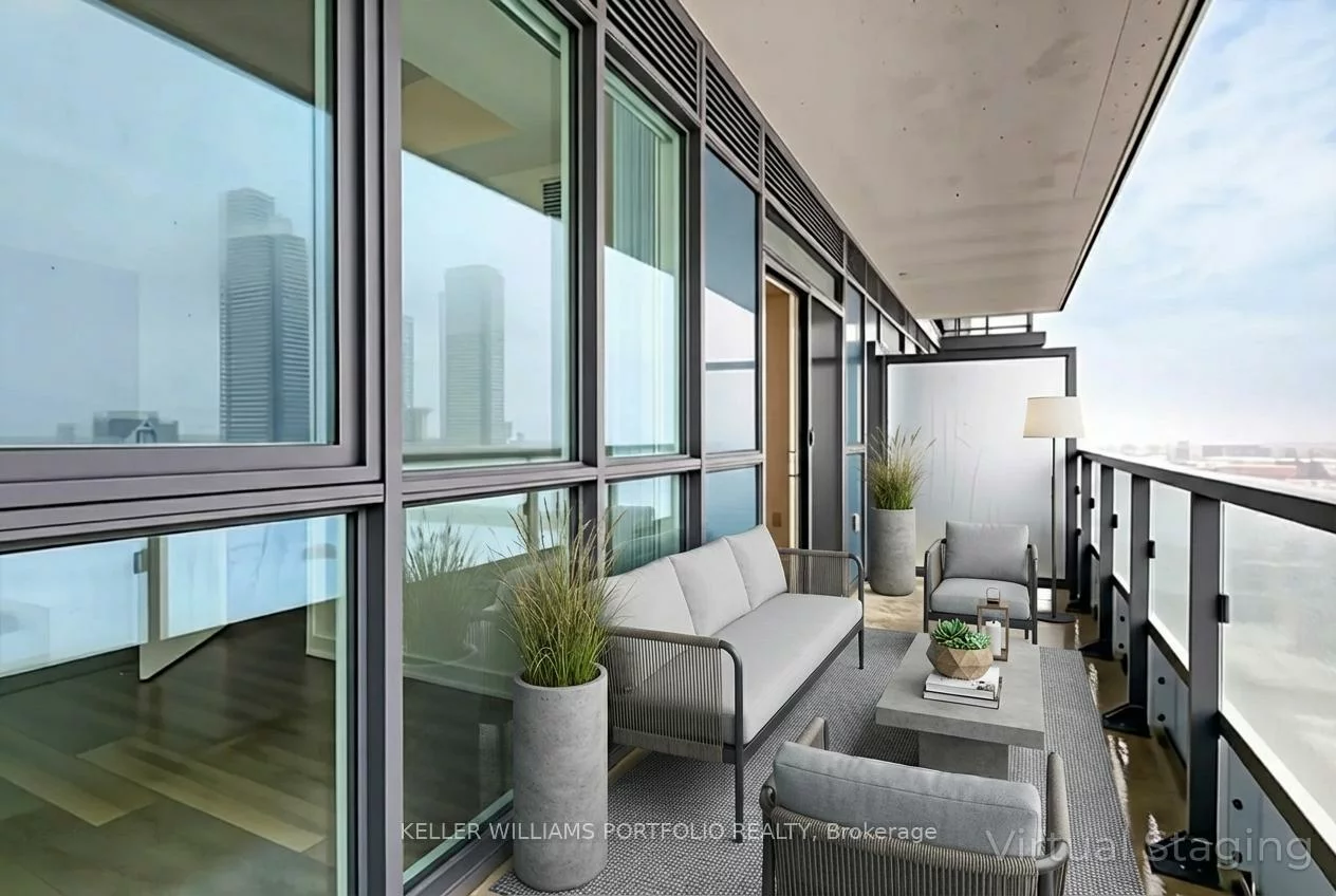 38, Honeycrisp, Vaughan Corporate Centre, Vaughan