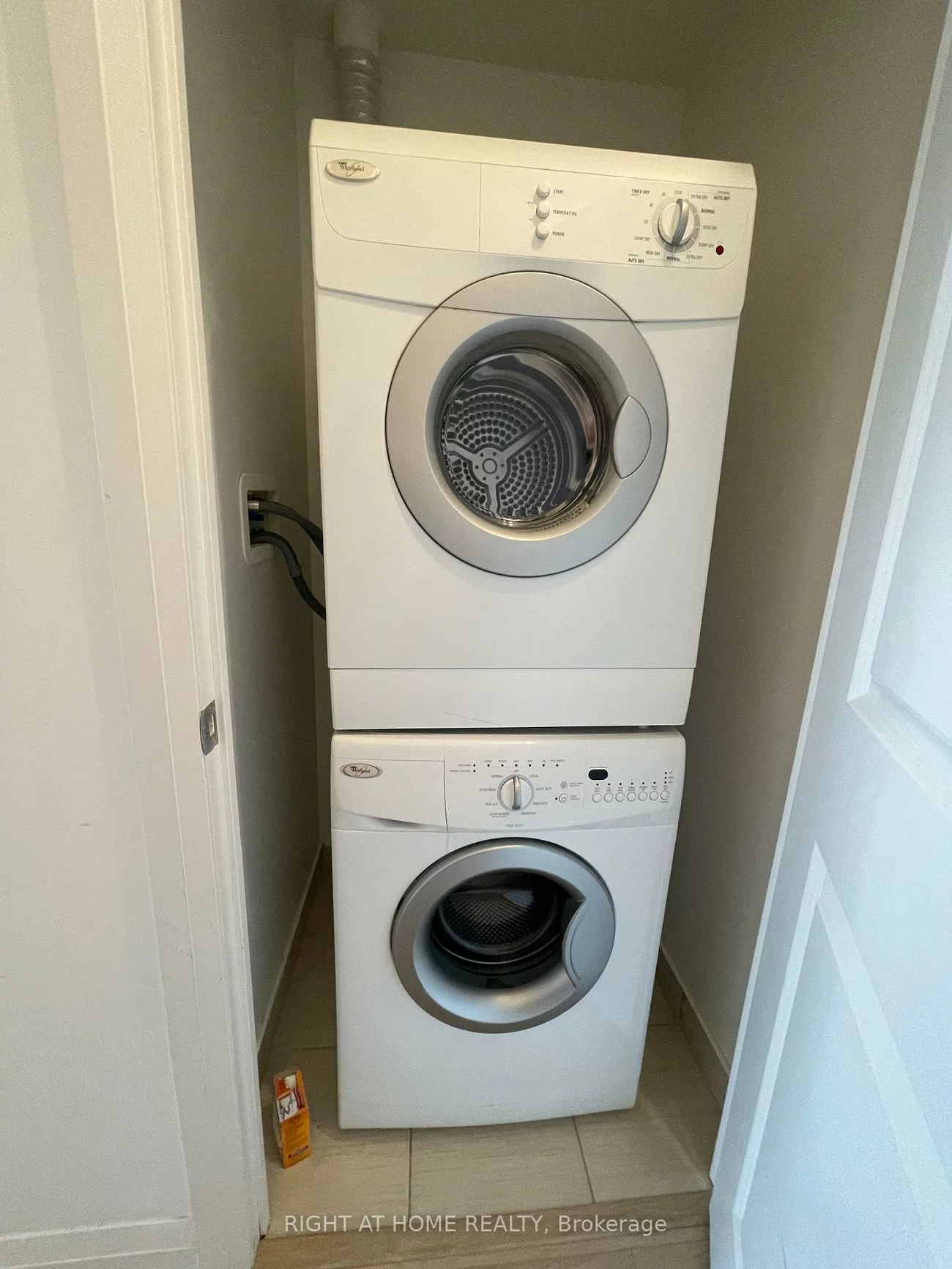 85, North Park, Beverley Glen, Vaughan