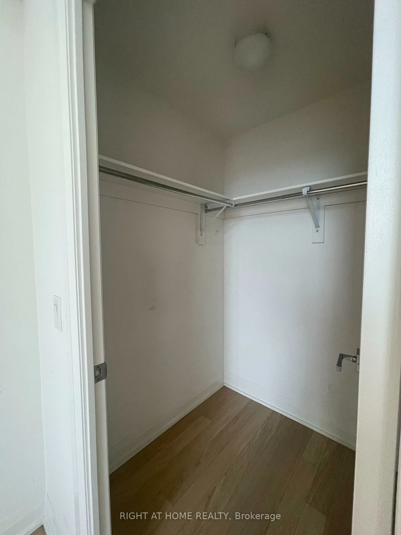 85, North Park, Beverley Glen, Vaughan