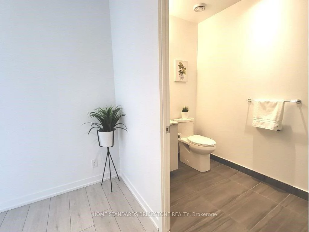 950, Portage, Vaughan Corporate Centre, Vaughan