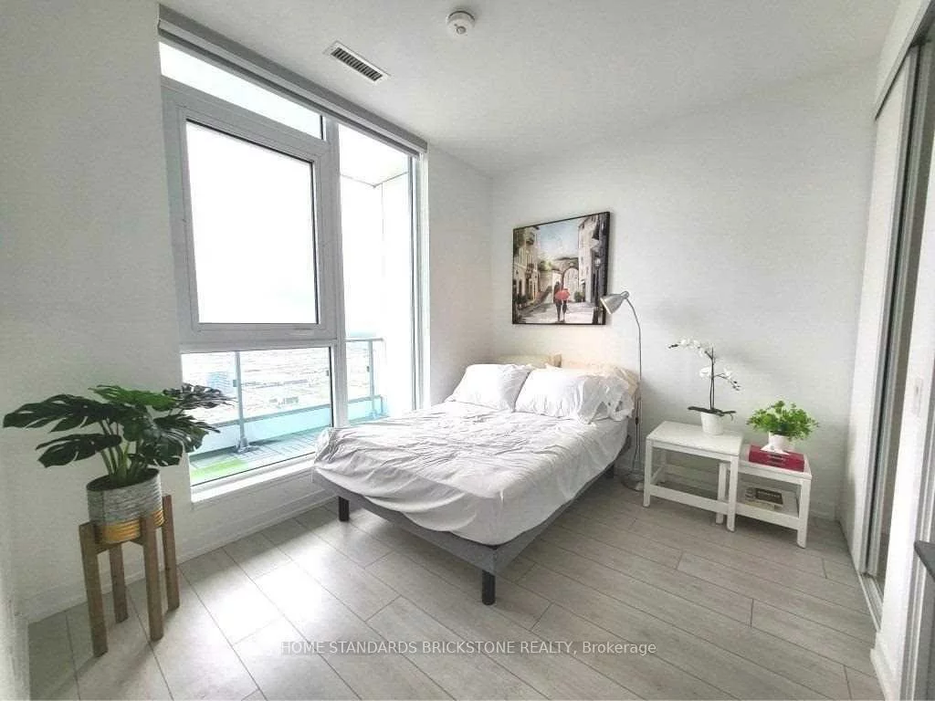 950, Portage, Vaughan Corporate Centre, Vaughan