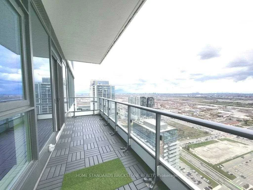 950, Portage, Vaughan Corporate Centre, Vaughan