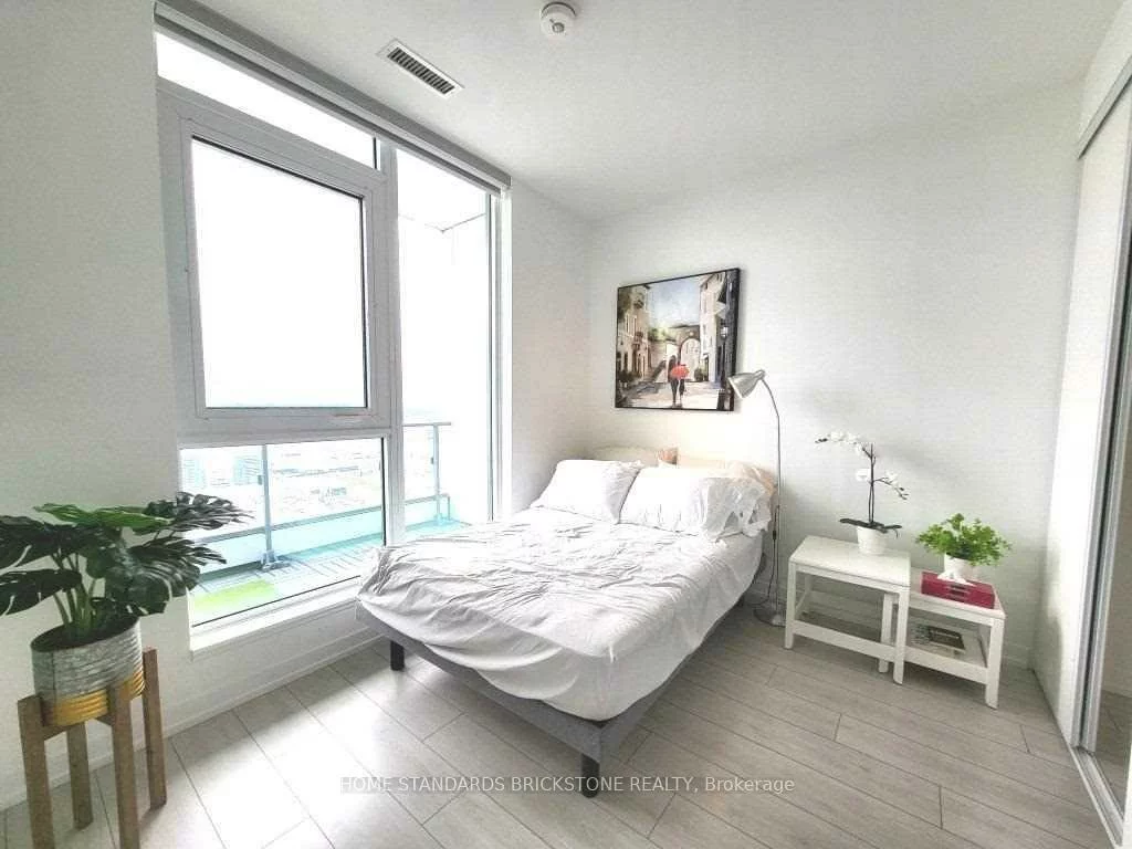 950, Portage, Vaughan Corporate Centre, Vaughan