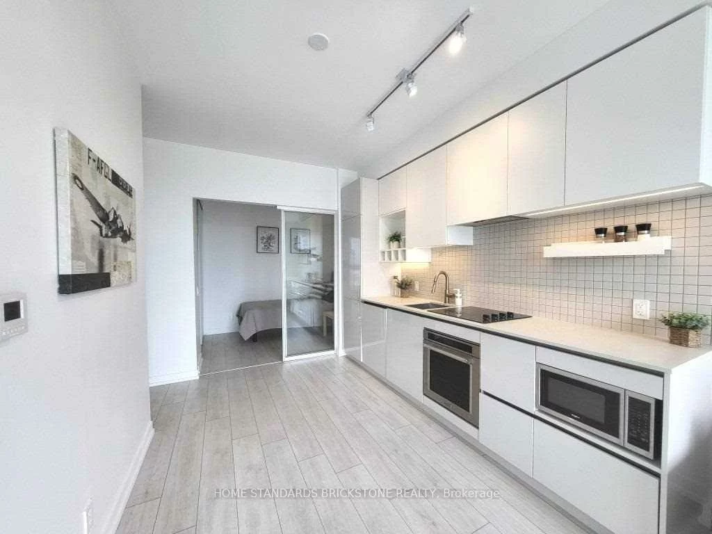 950, Portage, Vaughan Corporate Centre, Vaughan