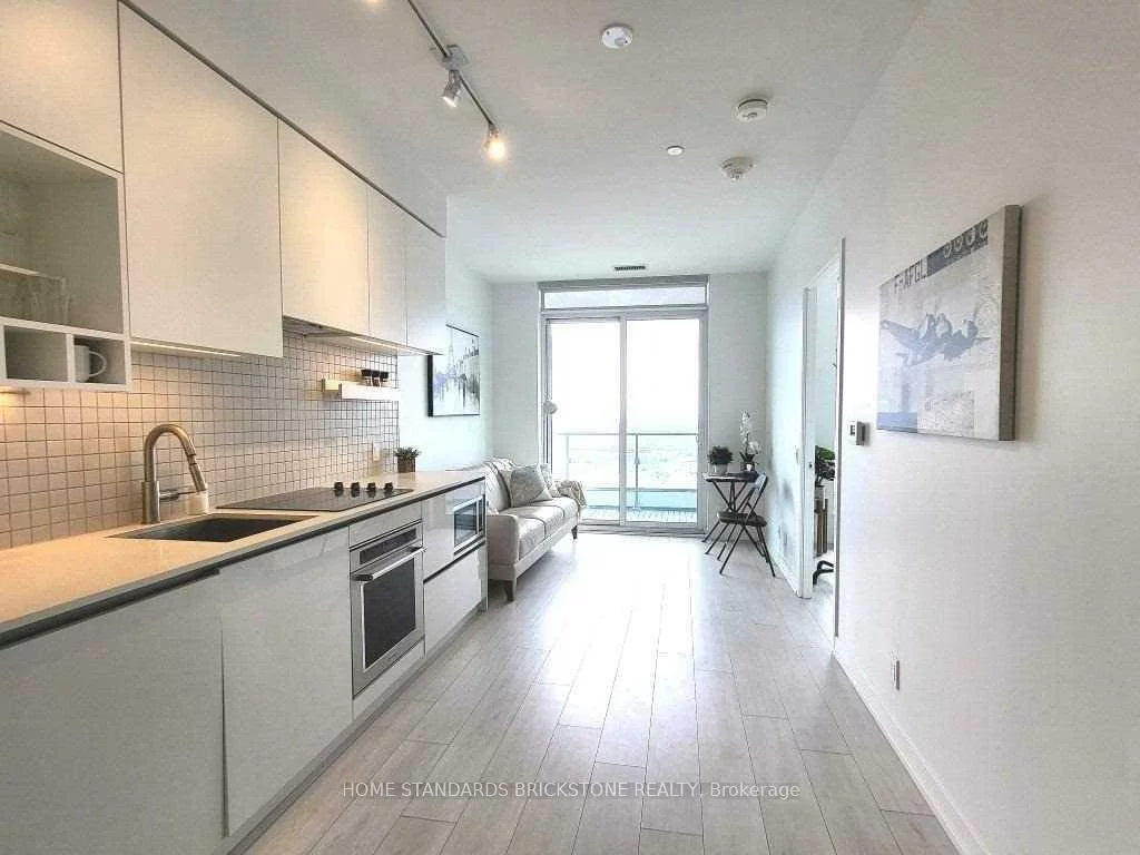 950, Portage, Vaughan Corporate Centre, Vaughan