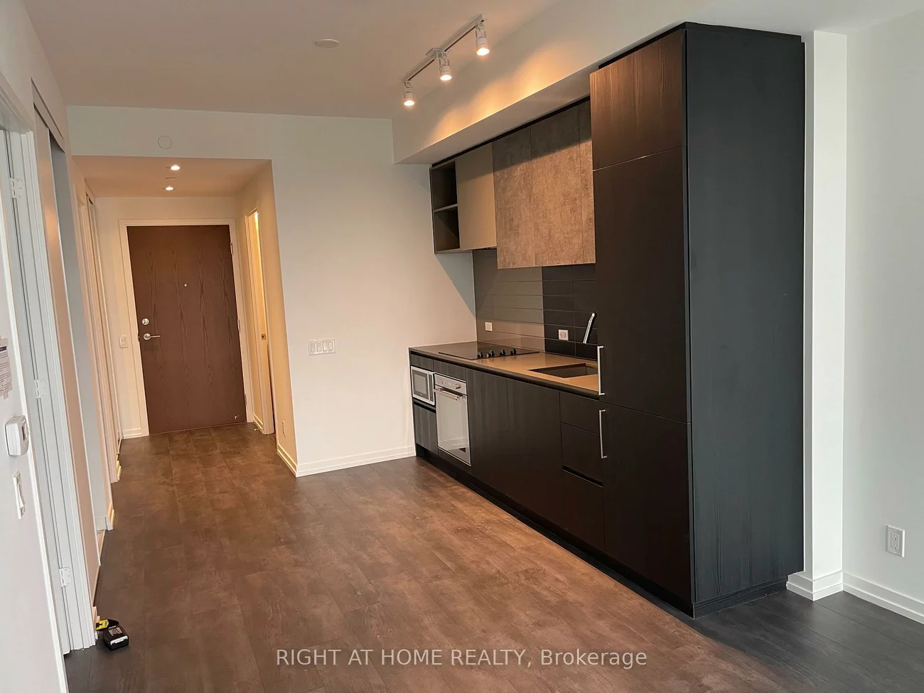 7890, Jane, Vaughan Corporate Centre, Vaughan