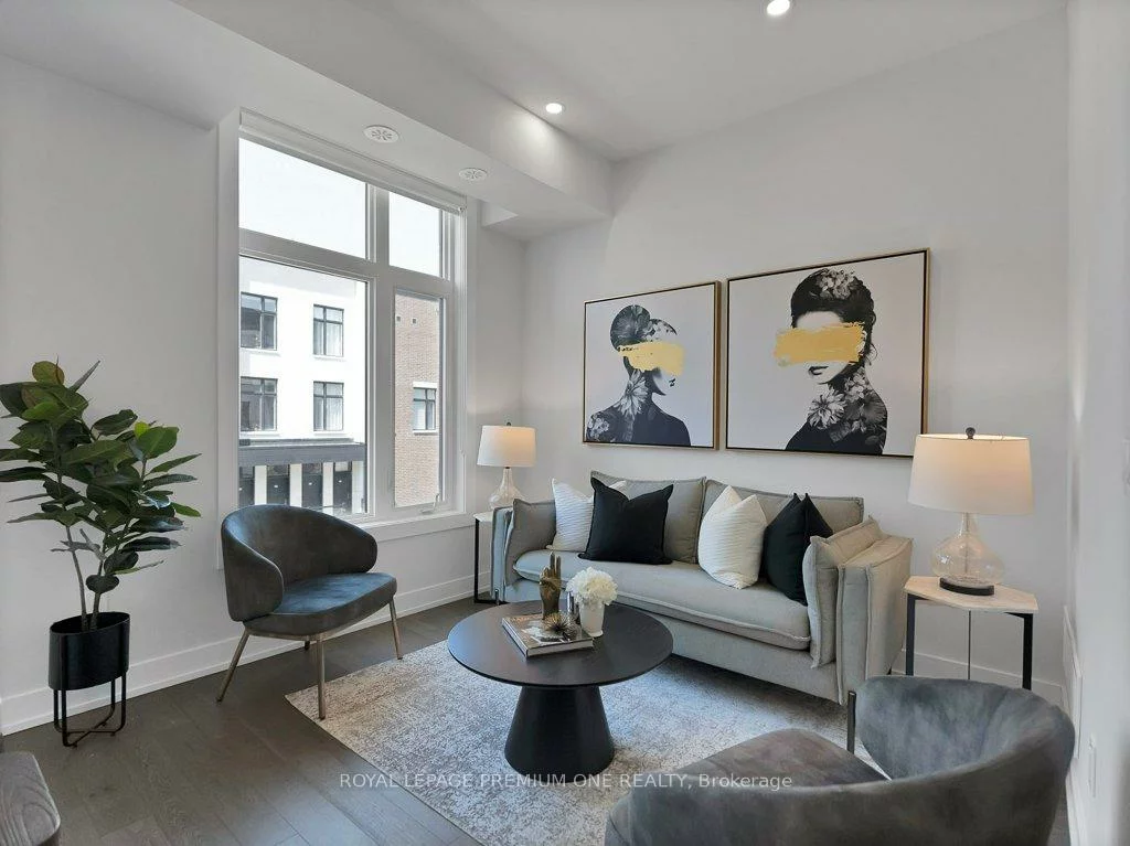 9560, Islington, Sonoma Heights, Vaughan