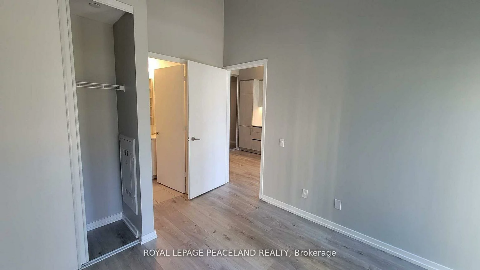 7890, Jane, Vaughan Corporate Centre, Vaughan