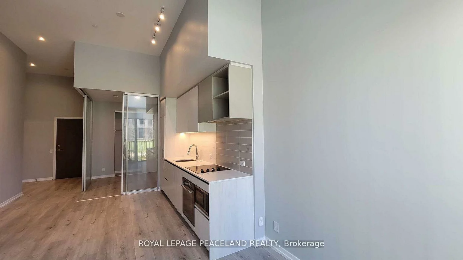 7890, Jane, Vaughan Corporate Centre, Vaughan