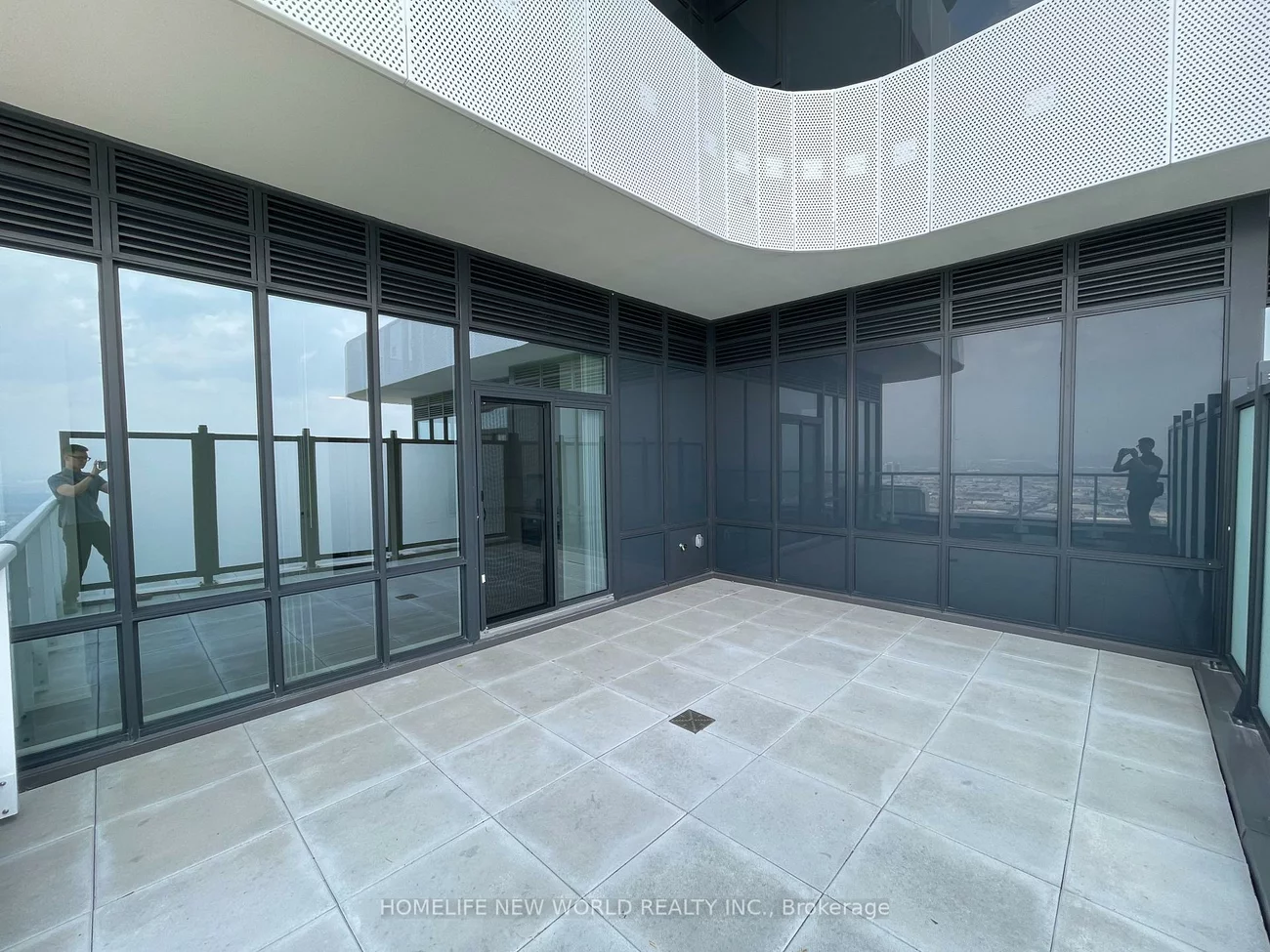 225, commerce, Vaughan Corporate Centre, Vaughan