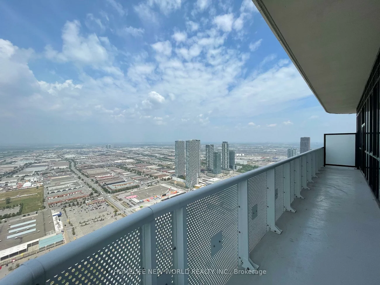 225, commerce, Vaughan Corporate Centre, Vaughan