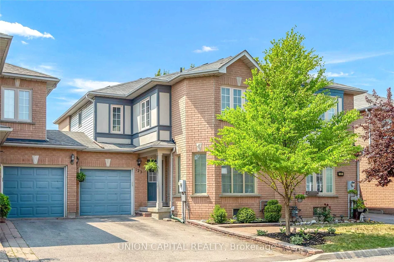 123, Pinedale, East Woodbridge, Vaughan