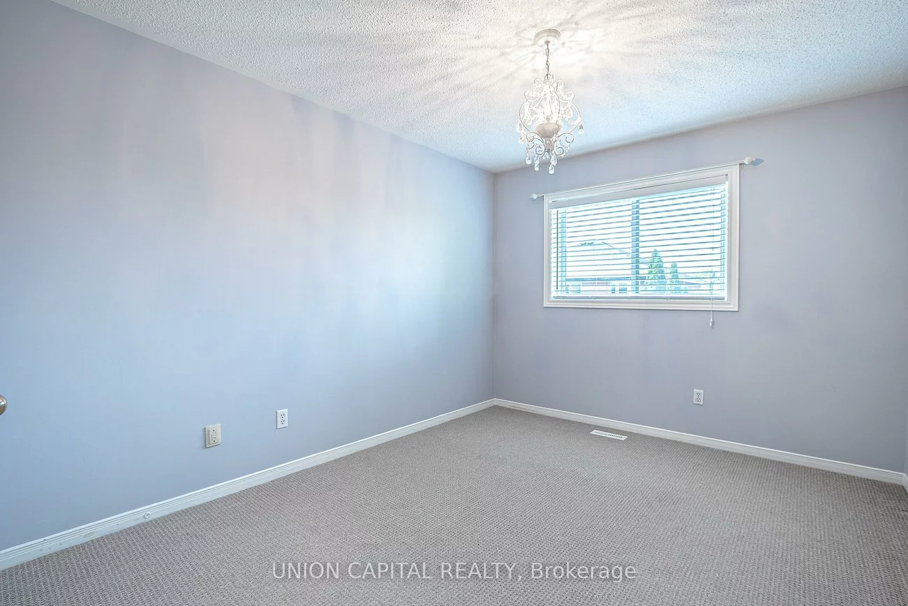 123, Pinedale, East Woodbridge, Vaughan