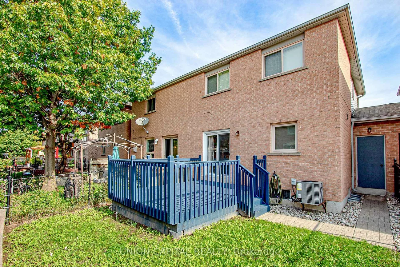 123, Pinedale, East Woodbridge, Vaughan