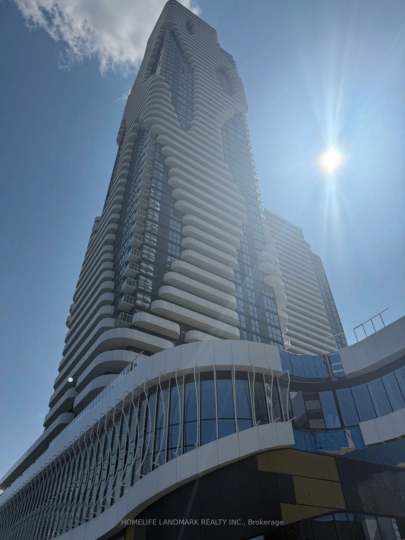 8, Interchange, Vaughan Corporate Centre, Vaughan