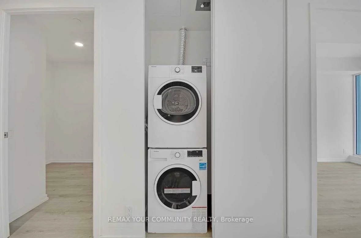 1000, portage, Vaughan Corporate Centre, Vaughan