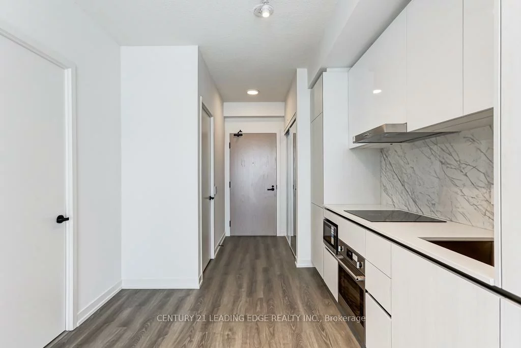 8, Interchange, Vaughan Corporate Centre, Vaughan