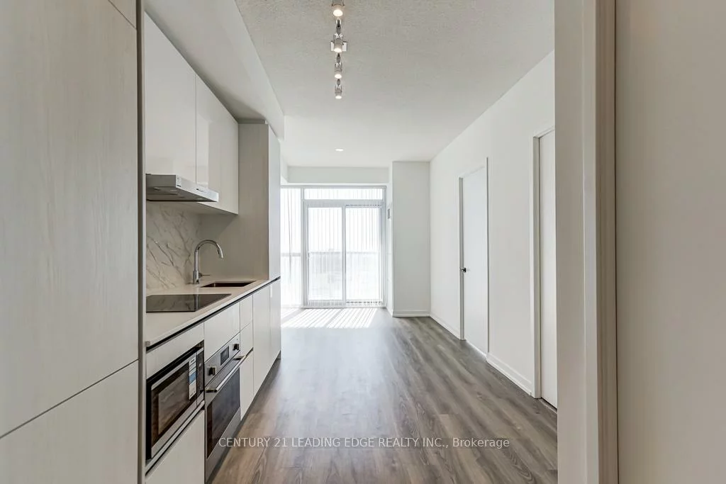 8, Interchange, Vaughan Corporate Centre, Vaughan