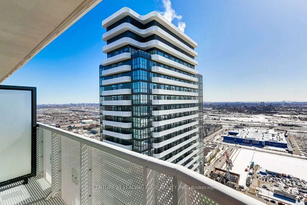 8, Interchange, Vaughan Corporate Centre, Vaughan