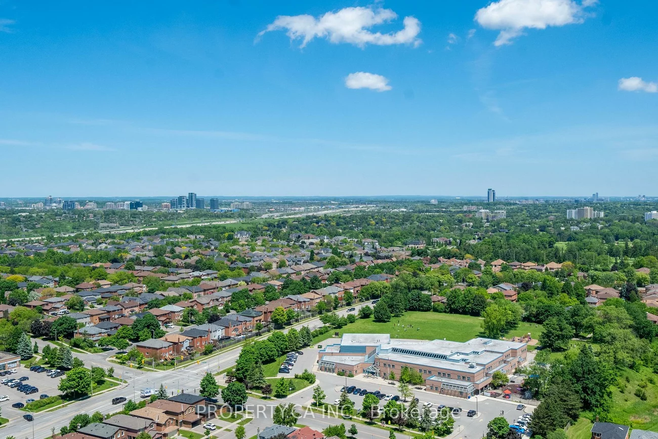 7950, Bathurst, Beverley Glen, Vaughan