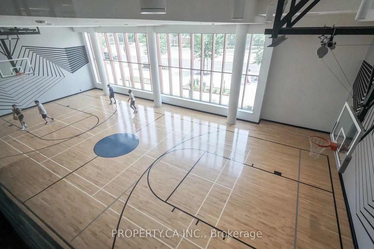 7950, Bathurst, Beverley Glen, Vaughan