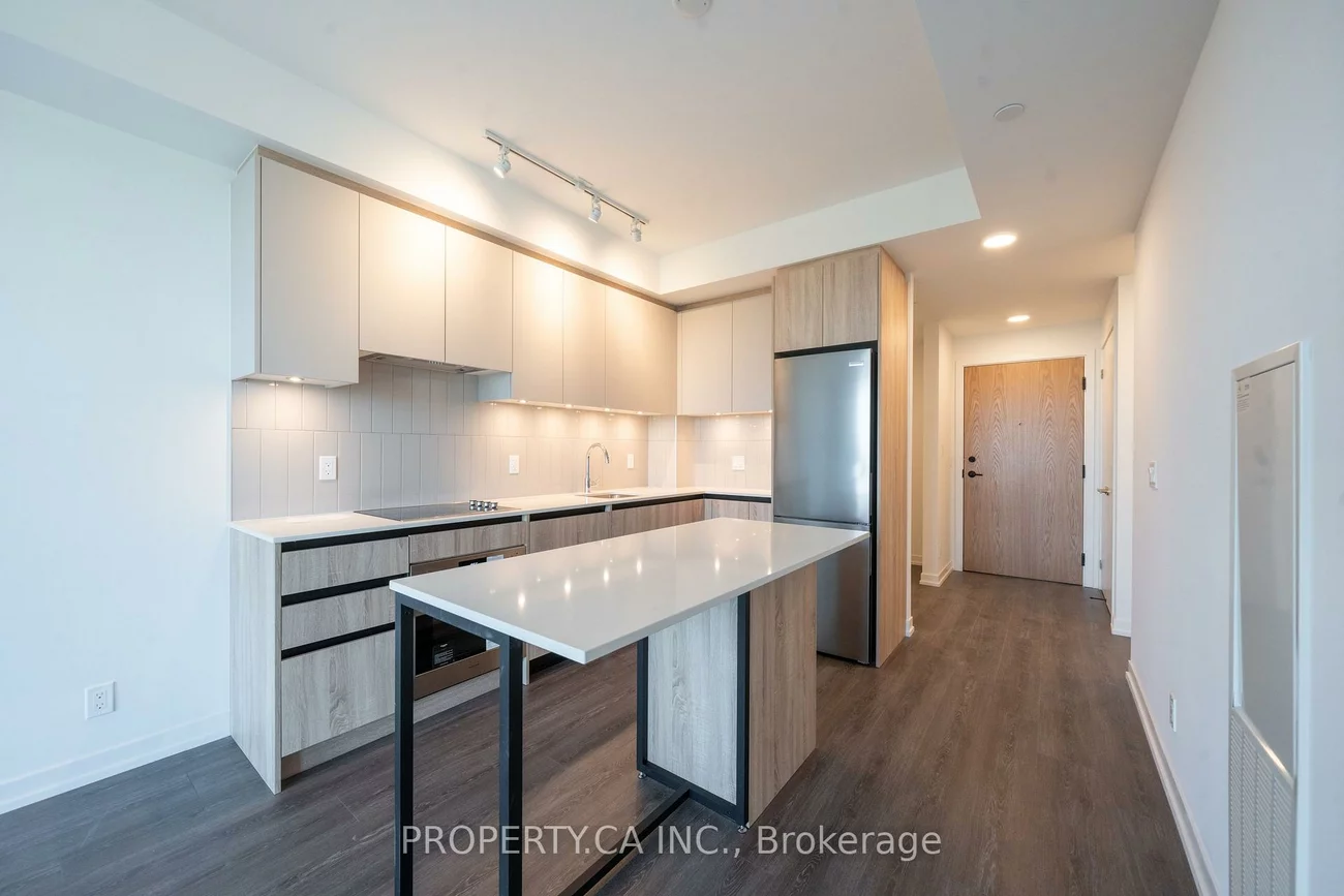 7950, Bathurst, Beverley Glen, Vaughan