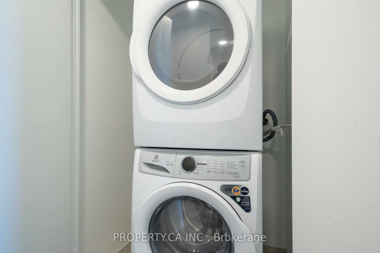 7950, Bathurst, Beverley Glen, Vaughan