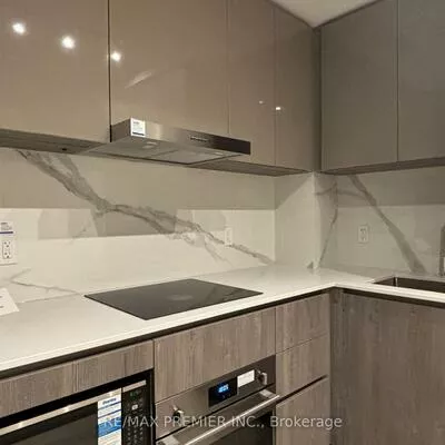 8, Interchange, Vaughan Corporate Centre, Vaughan