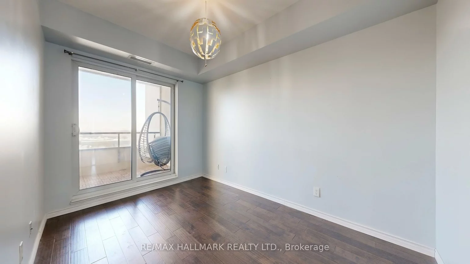 9255, Jane St, Maple, Vaughan