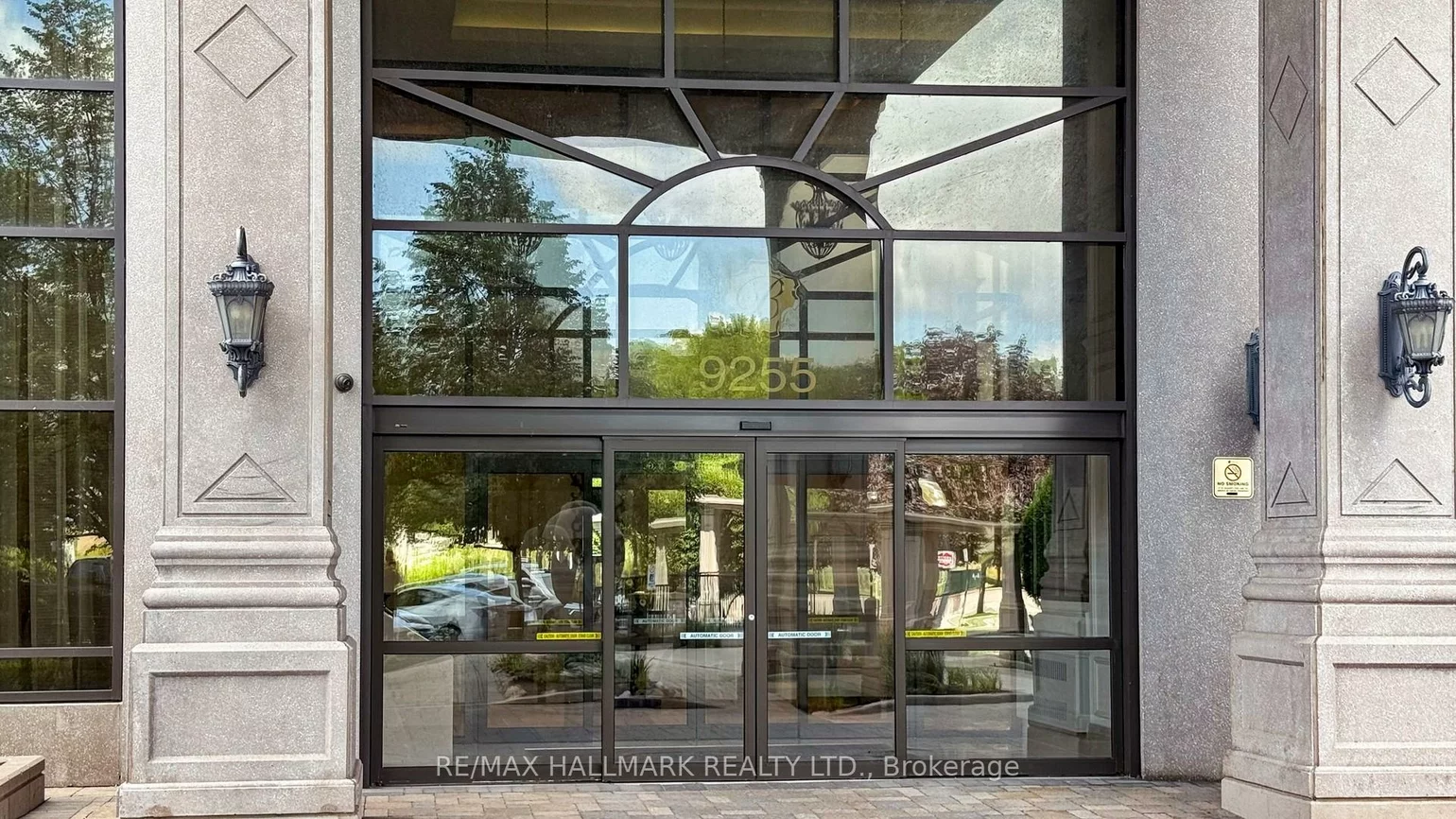 9255, Jane St, Maple, Vaughan