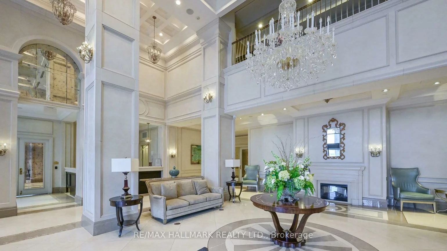 9255, Jane St, Maple, Vaughan