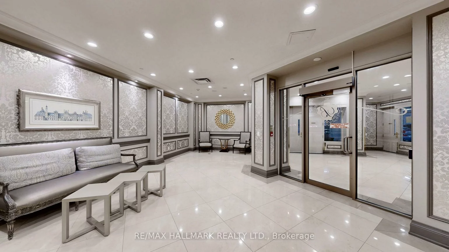 9255, Jane St, Maple, Vaughan