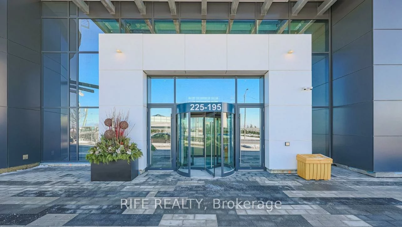 195, Commerce, Vaughan Corporate Centre, Vaughan