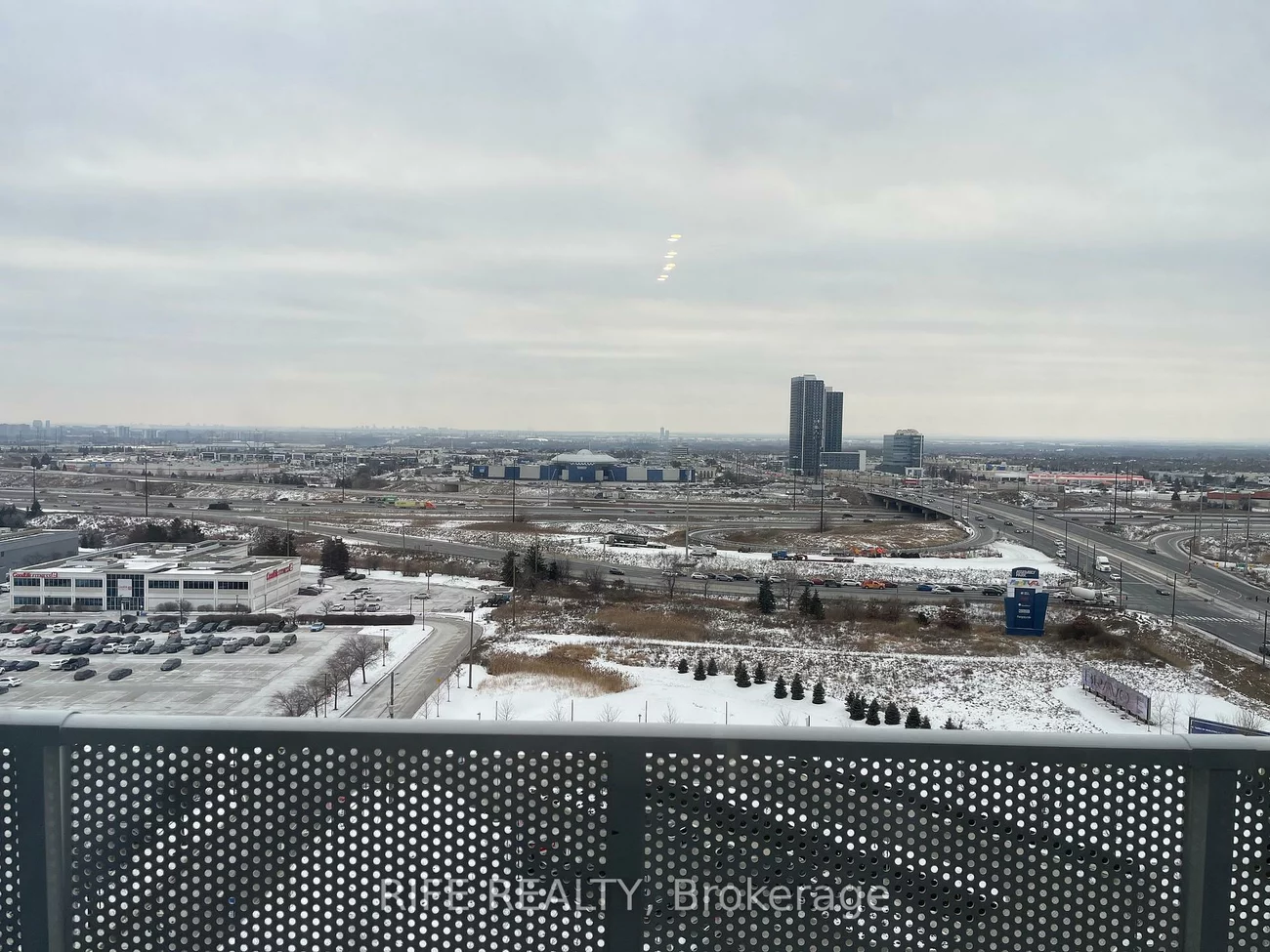 195, Commerce, Vaughan Corporate Centre, Vaughan