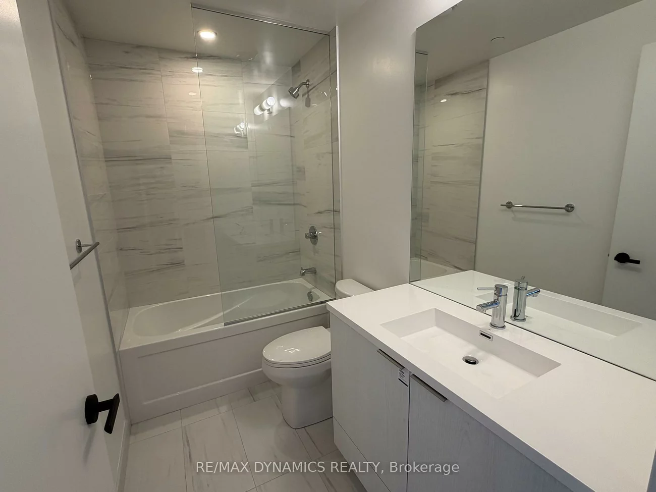 8, Interchange, Vaughan Corporate Centre, Vaughan