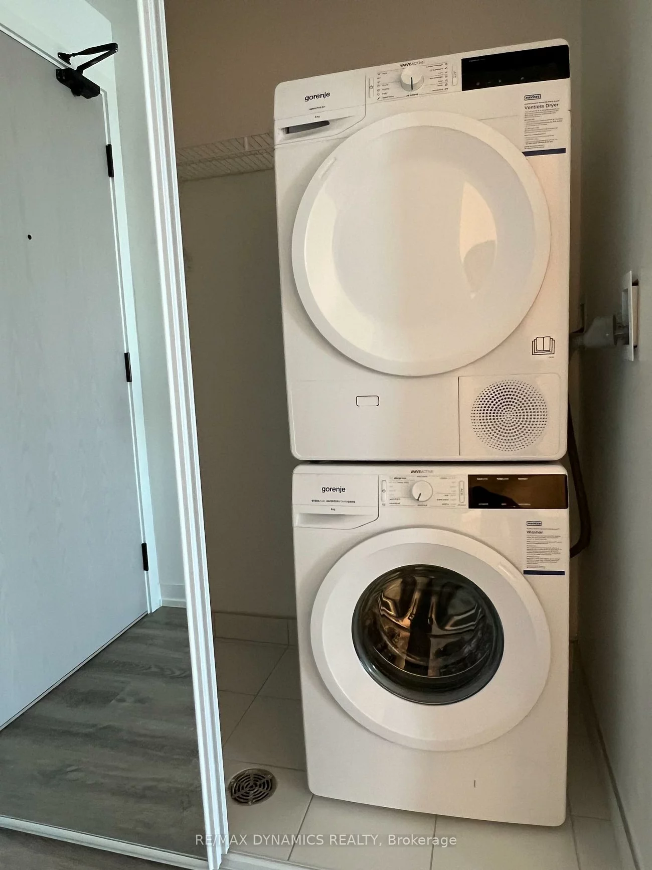 8, Interchange, Vaughan Corporate Centre, Vaughan