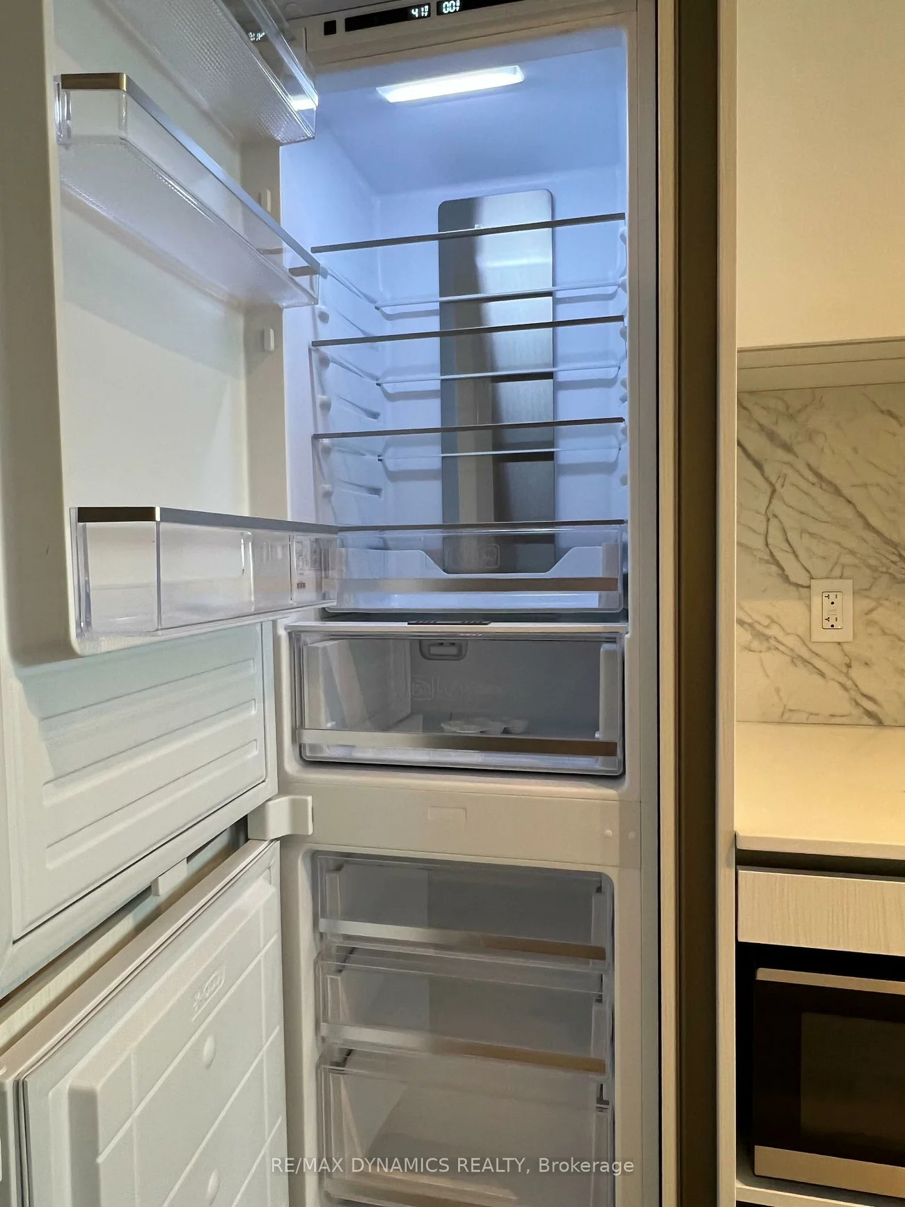 8, Interchange, Vaughan Corporate Centre, Vaughan