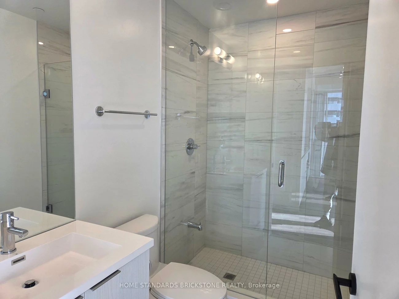 8, Interchange, Vaughan Corporate Centre, Vaughan